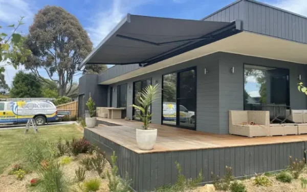 Folding arm awnings Melbourne